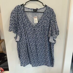 Jones New York Navy Floral Flutter Sleeve Top